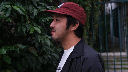 Coffee & Comfy — Boné 5 Panel